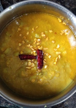 लौकी और चने की दाल (lauki aur chane ki dal recipe in Hindi) रेसिपी मुख्य फोटो