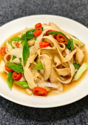 杏鮑舞絲(簡單料理） 的食譜成品照片