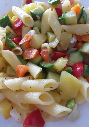 Foto di Pasta con verdure cotte al forno