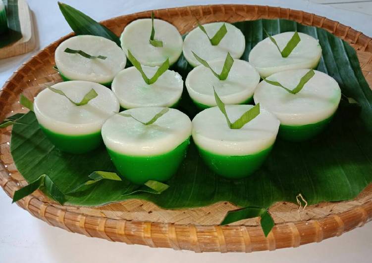  Resep  Kue  talam  pandan oleh Untari Cookpad