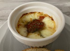 Foto principal de Provoleta con mermelada de tomate