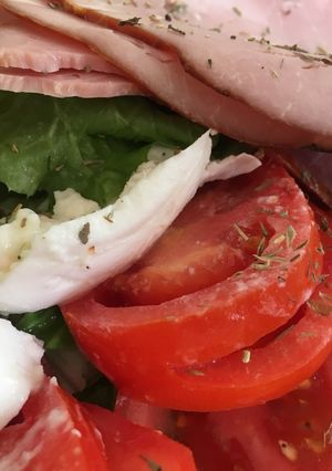 Une photo de Salade italienne 🍅