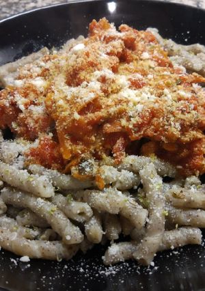 Foto principal de Pasta de cáñamo con bacon y champiñones