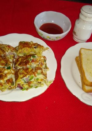 A picture of Japeness egg rolls.