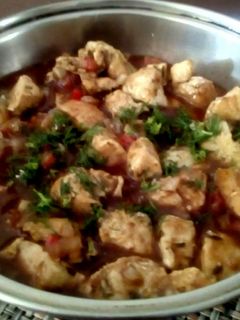 Una foto de Picado de Pollo Guisado con Salsa Barbecue