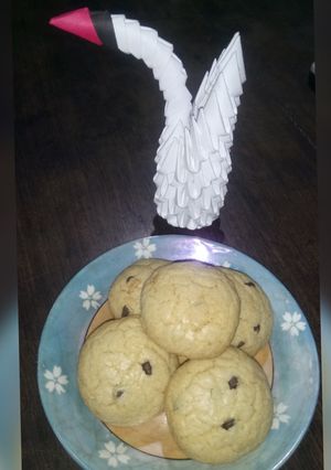 Una foto de Cookies de Mantequilla de Maní con Maní y Chocolate 🍫