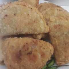 Pastel isi sayur daging dan keju mozarella রেসিপির প্রধান ছবি
