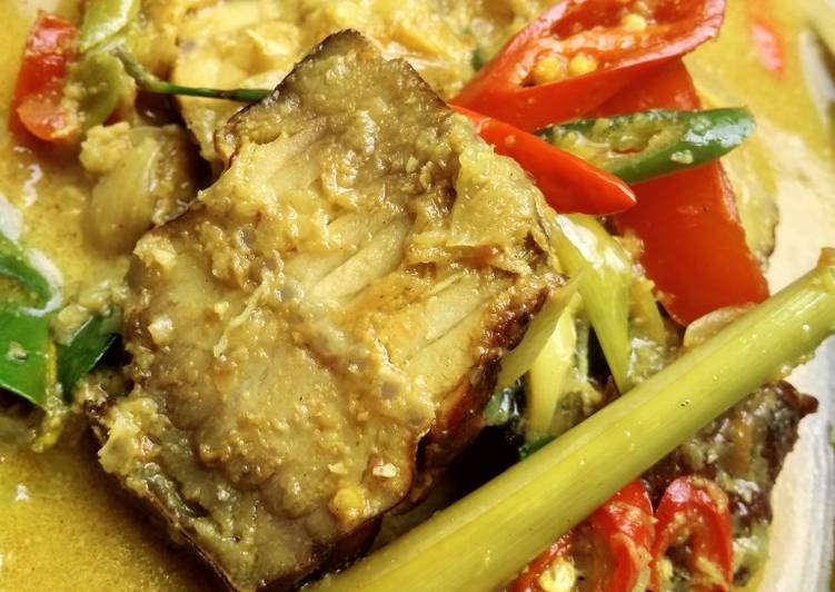 Bahan Membuat Ikan Pari Asap 🌫️ yang mudah