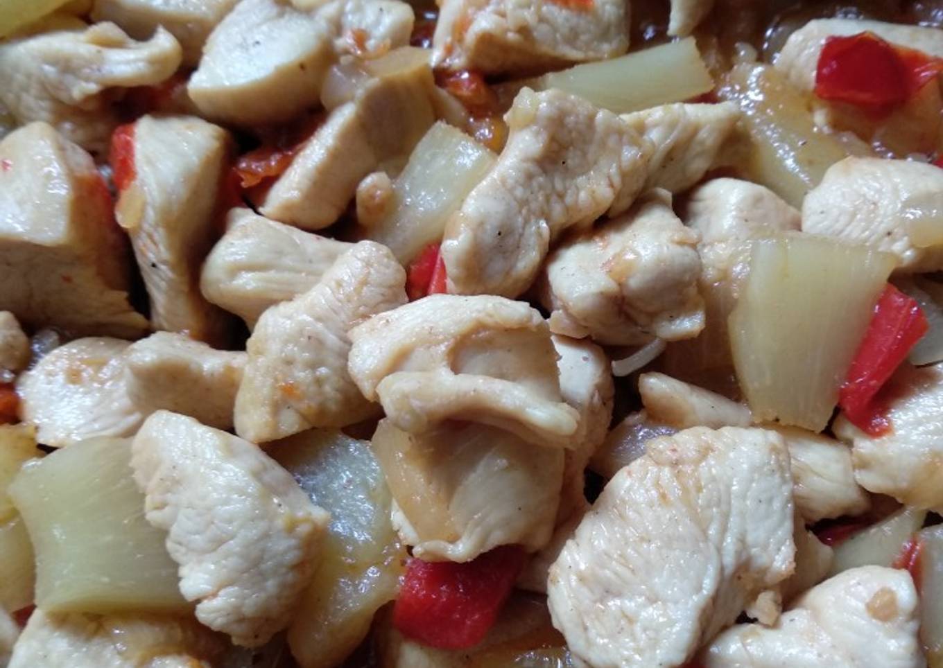 Pollo con piña