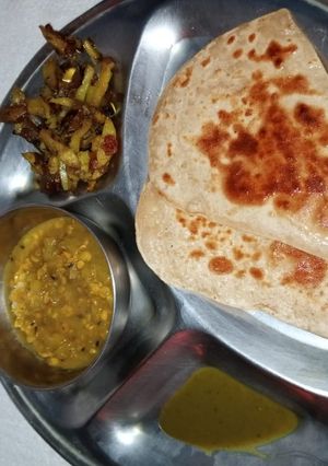 देशी पराठा रेसिपी मुख्य फोटो