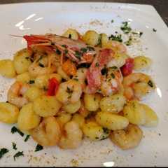 Gnocchi con Gamberi e Granella di Pistacchio di Bronte-レシピのメイン写真