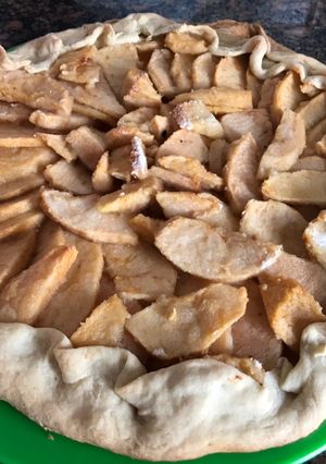 Una foto de 🍎Tarta fácil de manzana 🍎*Galette*