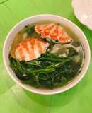 Ghẹ nấu rau muống