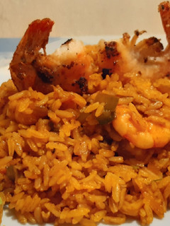 Una foto de Arroz con camarones🇪🇨
