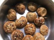 A picture of urad dal appam