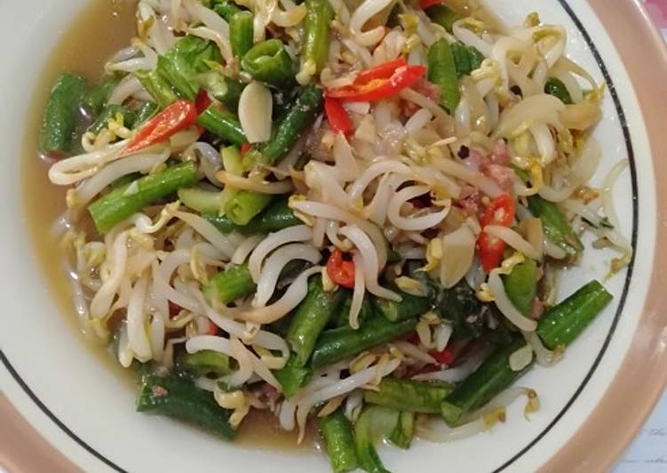 Tumis Kacang Panjang Toge