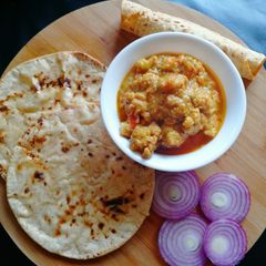 A picture of Cauliflower Garlic chutney.