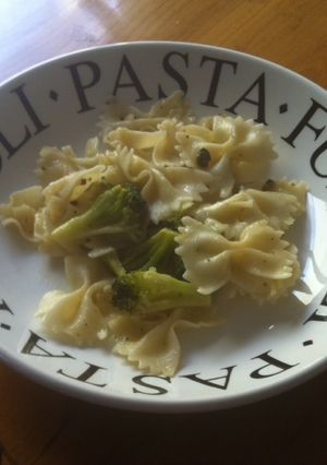 Una foto de Pappardelle con brócoli