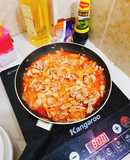 Thịt gà xào kim chi