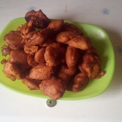A picture of Akara.