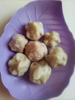 A picture of Mawa modak.