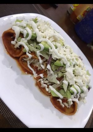 Una foto de Enchiladas rojas ❤️