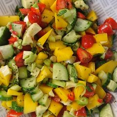 A picture of Hope's Famous Mango Salad.