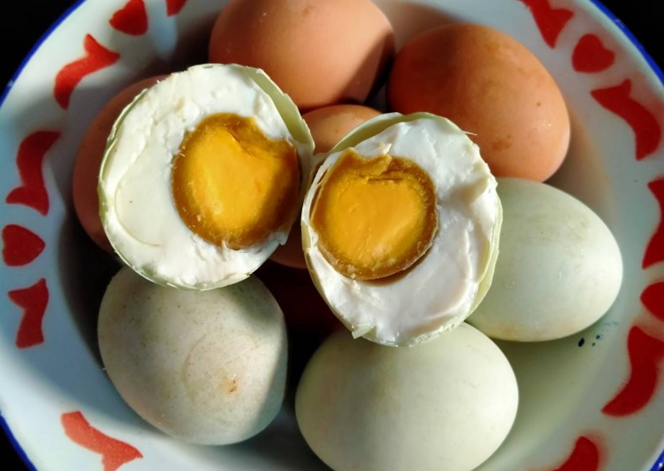 Telur asin berempah