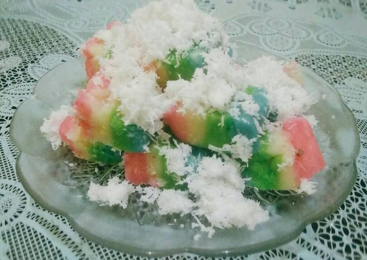 Resep Getuk pelangi🌈🌈 oleh 김솔기 - Cookpad