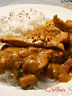 Una foto de Pollo tikka masala