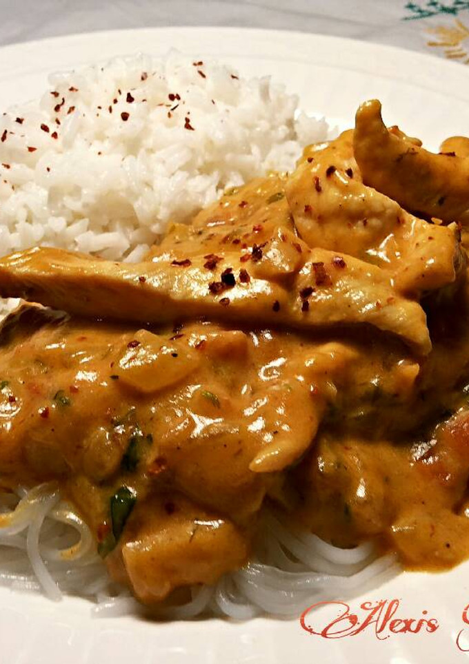 Una foto de Pollo tikka masala