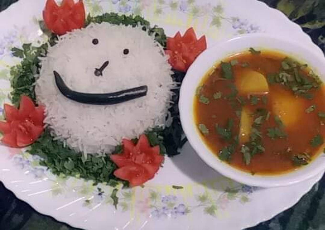 Allu and chicken gravy