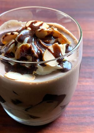A picture of Coffee Jelly Chocolate Parfait.