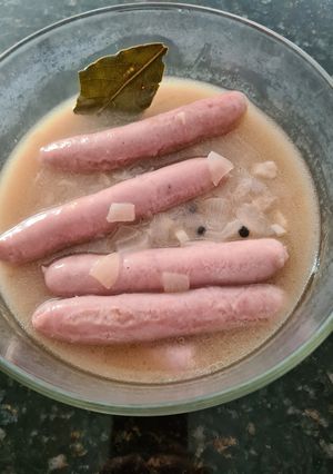 Foto principal de 53. Salchichas de pollo al vino