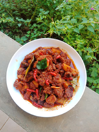 Cara Buat Oseng Mercon Daging Simpel