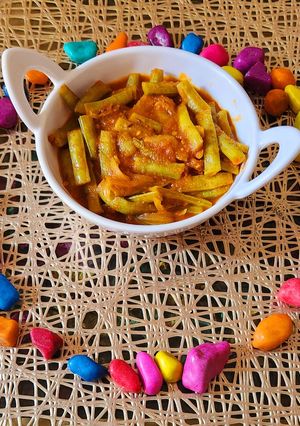 A picture of Cluster beans curry.