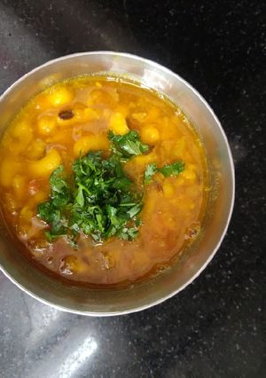 A picture of Rongi daal.