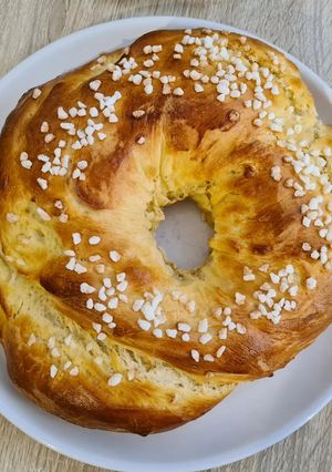 Une photo de Brioche des rois à la fleur d'oranger