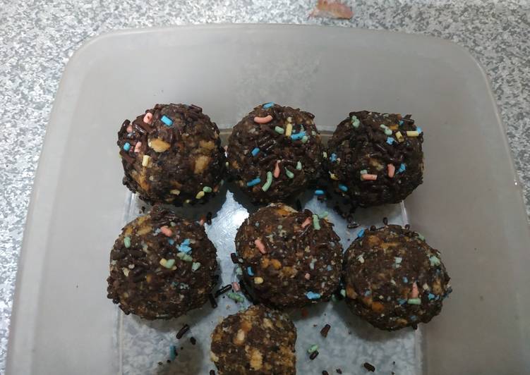 Bola Bola Marie Coklat