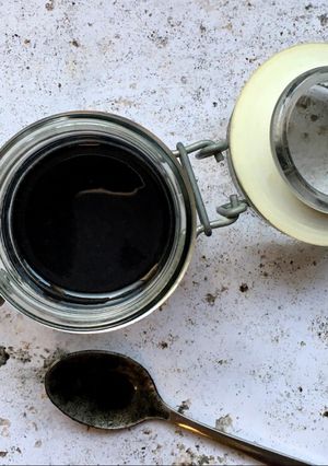 A picture of Homemade black sesame seeds paste.