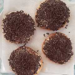 รูปของ Donat Mesis Mocca