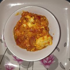 A picture of Shahi paneer.