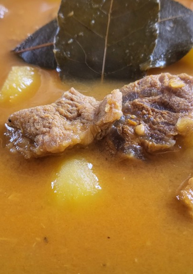 Una foto de Estofado de ternera con patatas en Monsieur Cuisine