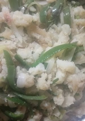 Una foto de Papas con rajas de jalapeño mi manera 😋🇲🇽
