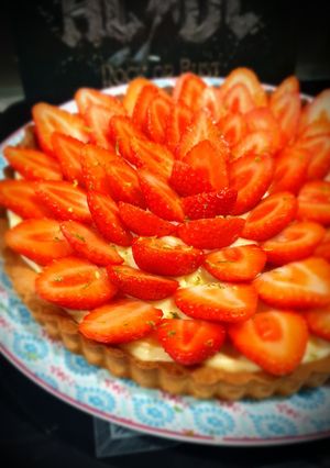 Une photo de Tarte aux fraises, vanille et citron vert