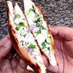 A picture of Paneer Sandwich 📌.