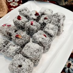 Lamingtons A picture of Lamingtons.