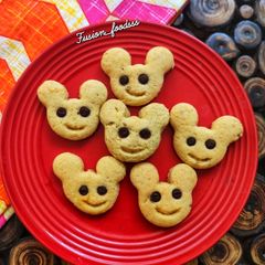 A picture of Chocolate chip cookies.