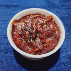 A picture of Plum chutney.
