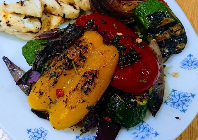 Warm Griddled Vegetables With Halloumi